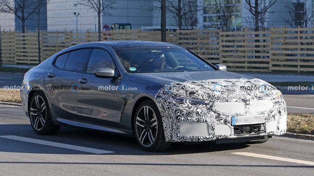 {賭馬}(宝马轿跑4系四门)