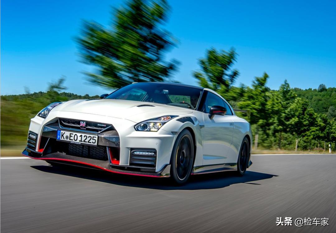 {線上賭場}(国内一辆gtr多少钱落地)